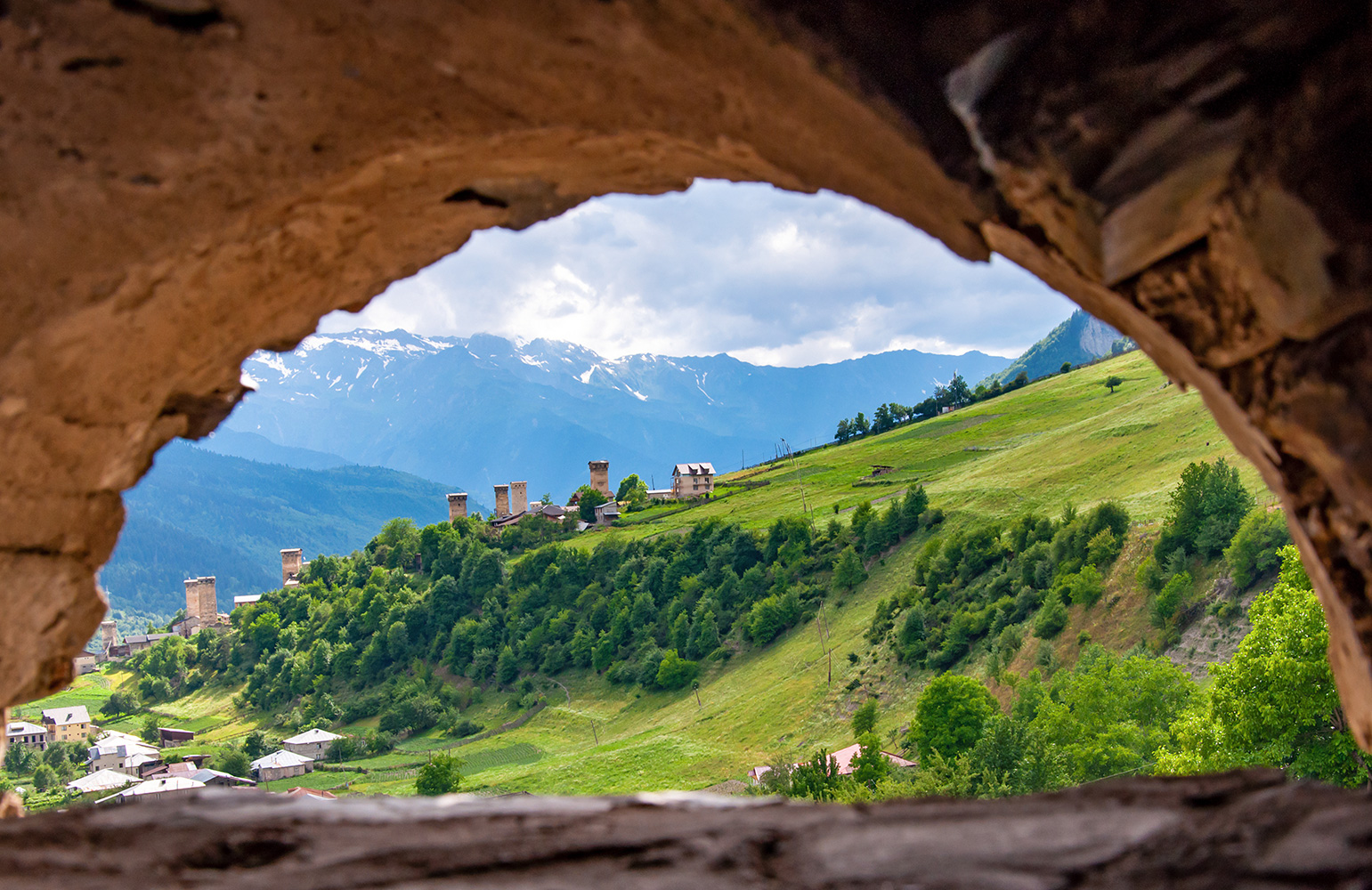 Feel the Rhythm of Georgia